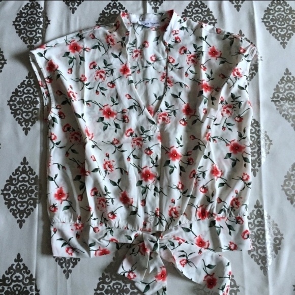 Triple Seven Floral Tie Front Button Down Sleeveless Top Size Med… - Picture 2 of 9
